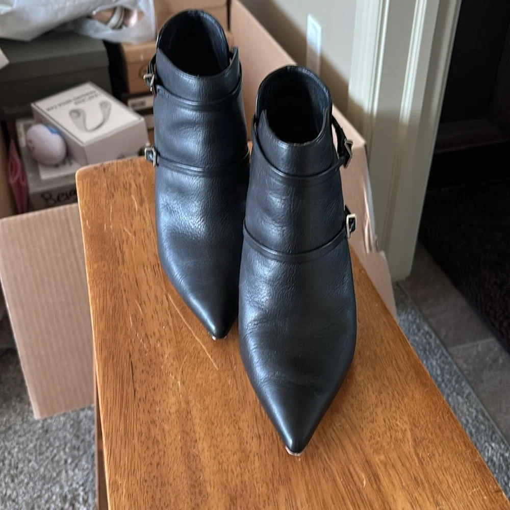 Item # B32 - Elegant Black Ankle Boots - Picture 3 of 5